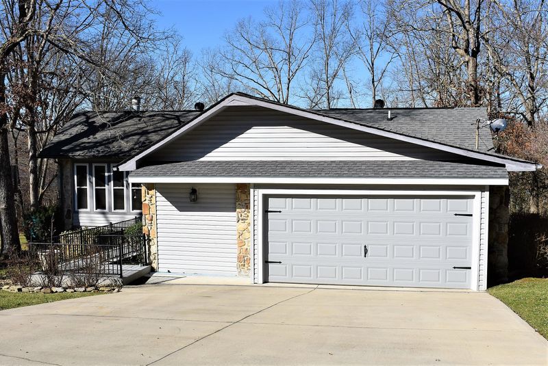 137 Lakeshire Dr, Fairfield Glade, TN 38558
