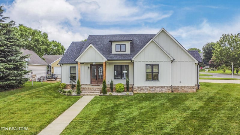 137 Larkspur Dr, Andersonville, TN 37705