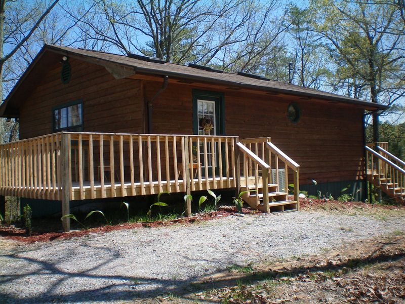 137 Mcspaddin Rd, Vonore, TN 37885