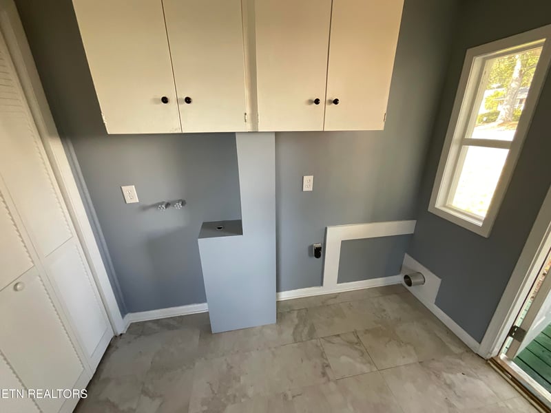137 Utah Ave, Oak Ridge, TN 37830