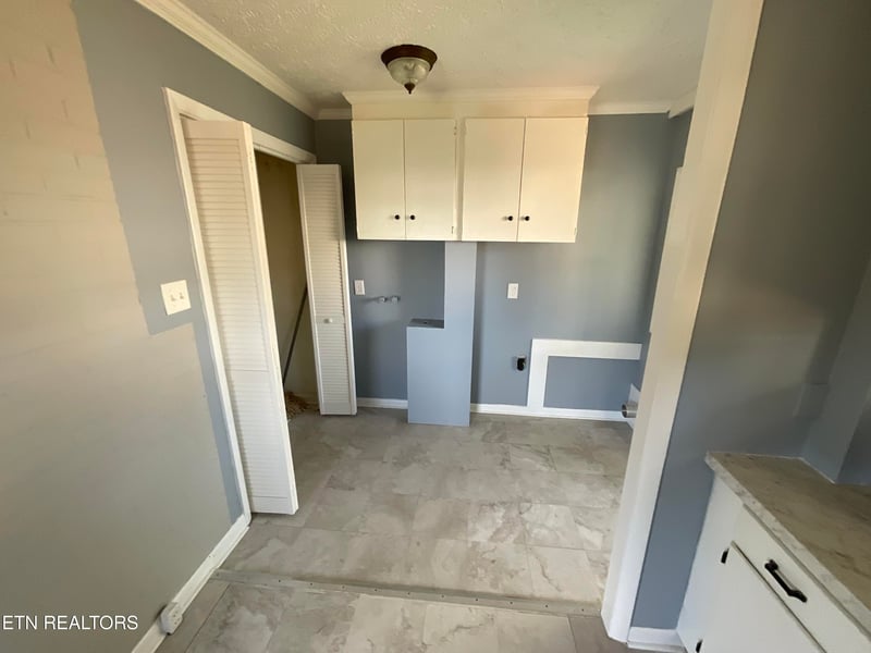 137 Utah Ave, Oak Ridge, TN 37830
