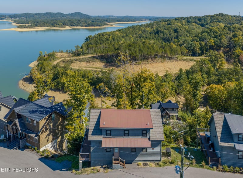 1371 Lake Haven Way, Sevierville, TN 37876