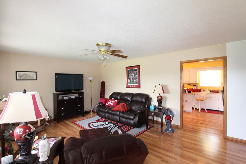 138 Clinch View Dr, Corryton, TN 37721