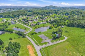 138 Country Way Rd, Vonore, TN 37885