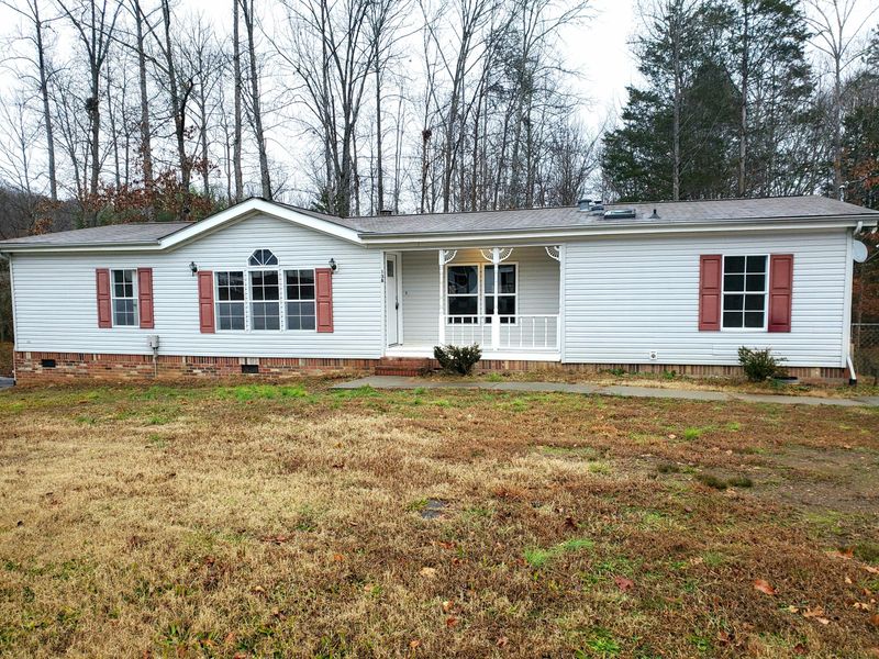 138 Cutters Ln, Clinton, TN 37716