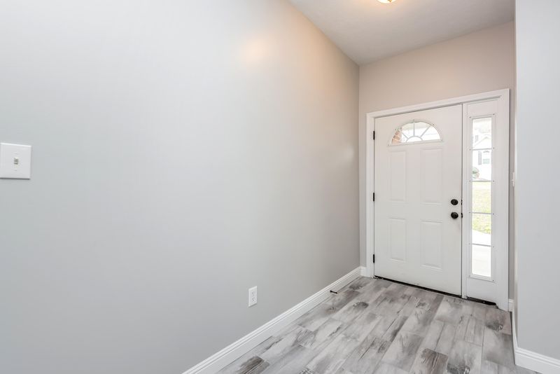 138 Flag Stone Way, Clinton, TN 37716