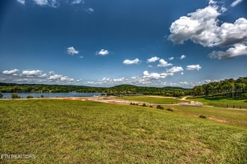 138 Magnolia Hill, Loudon, TN 37774