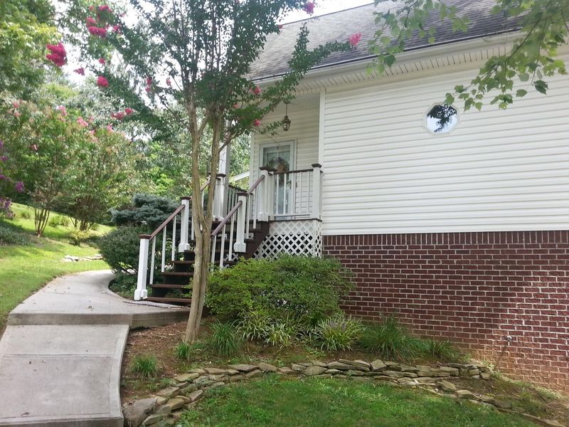 138 Robin Hood Ln, Rutledge, TN 37861