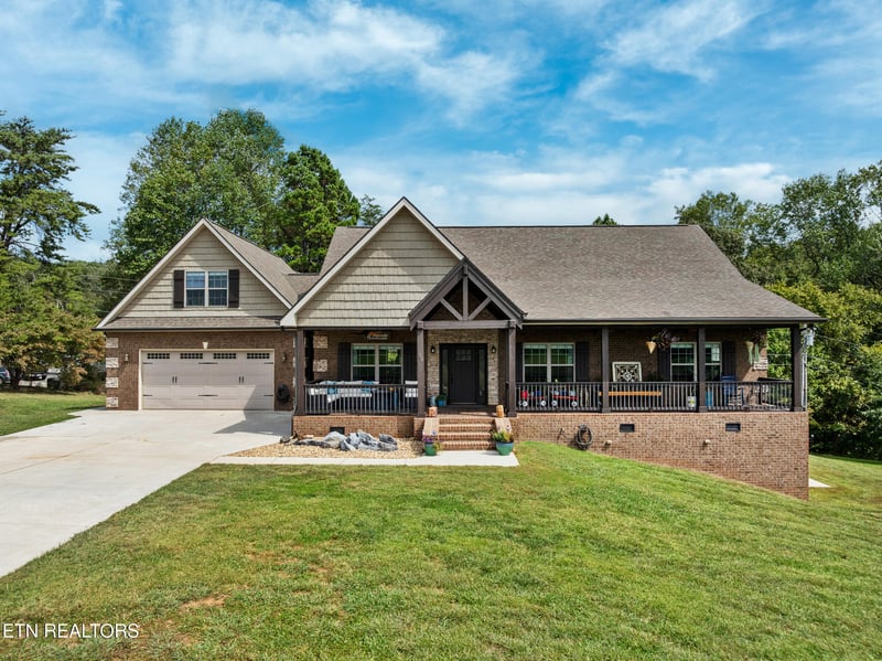 138 Rock Hill Rd, Maryville, TN 37804