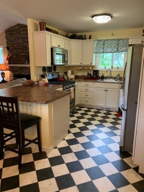 138 S Purdue Ave, Oak Ridge, TN 37830