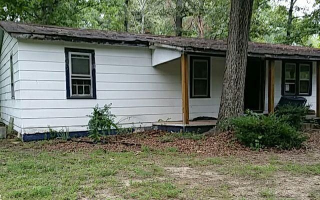 138 White Oak Ln, Kingston, TN 37763
