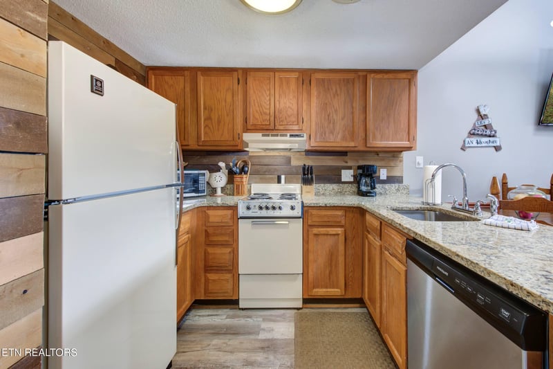 1380 Ski View Dr #3302, Gatlinburg, TN 37738