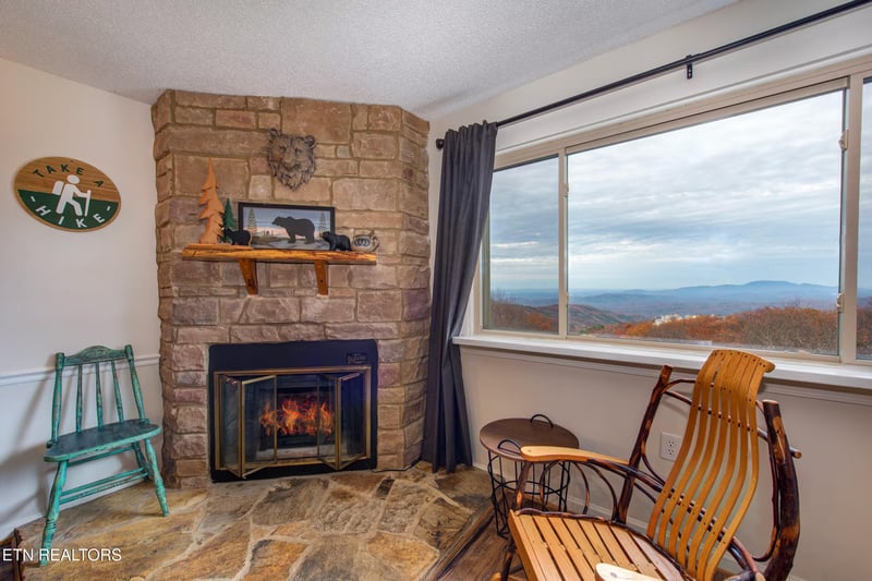 1380 Ski View Dr #APT 5202, Gatlinburg, TN 37738
