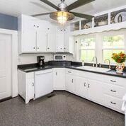 1382 Coal Hill Rd, Harriman, TN 37748
