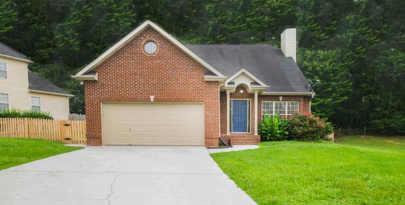 1384 Wineberry Rd, Powell, TN 37849