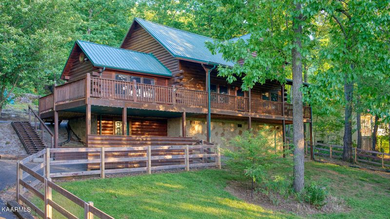 1386 Springview Cir, Seymour, TN 37865