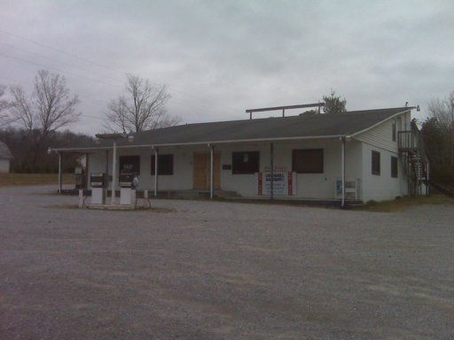 1387 Loudon Hw, Kingston, TN 37763