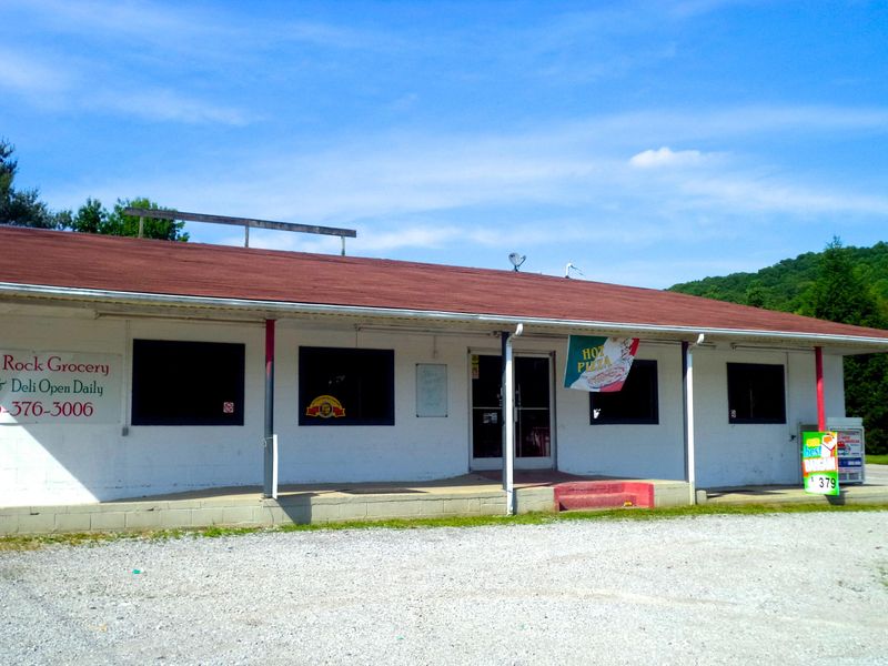 1387 Loudon Hwy, Kingston, TN 37763