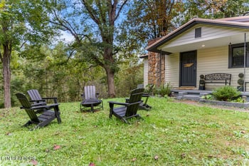 139 Branam Hollow Ln, Gatlinburg, TN 37738