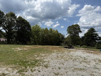 139 Brimstone Rd, Robbins, TN 37852