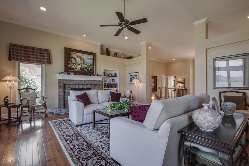 139 Cheeskogili Way, Loudon, TN 37774