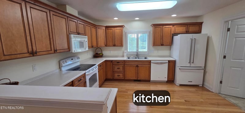 139 Linden Ln, Loudon, TN 37774