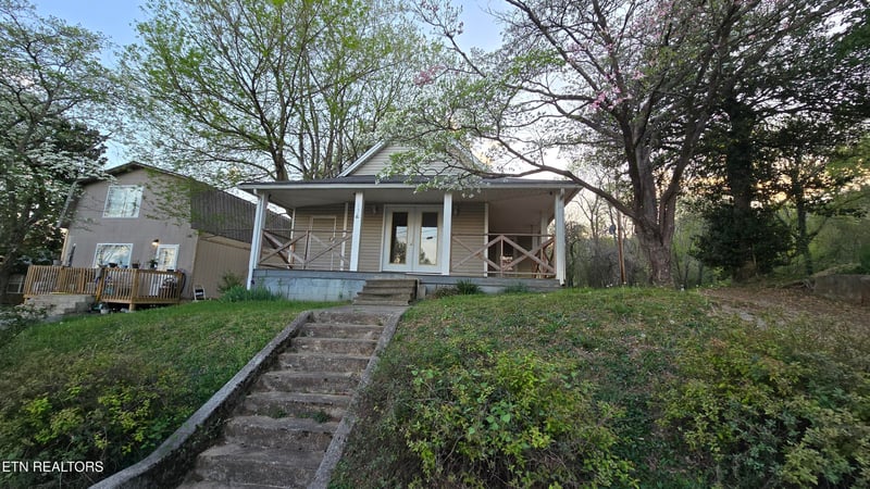 139 N Nevada Ave, Lafollette, TN 37766