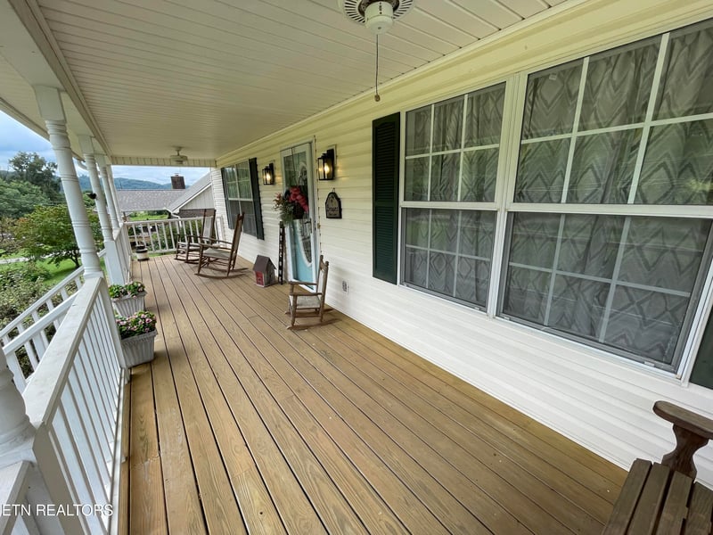 139 Oakland Rd, Maynardville, TN 37807