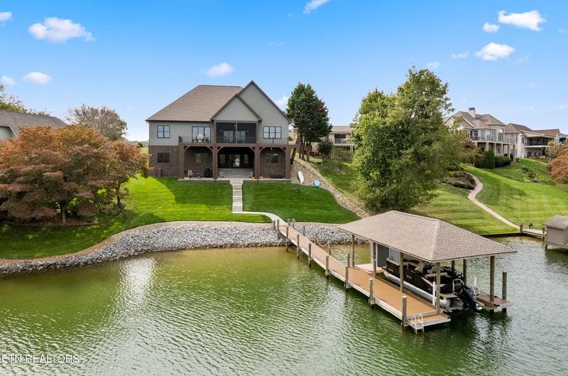 139 Oostagala Dr, Loudon, TN 37774