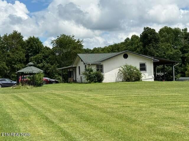 139 S Sycamore Ln, Crossville, TN 38572