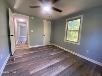 139 Stephens Rd, Rocky Top, TN 37769
