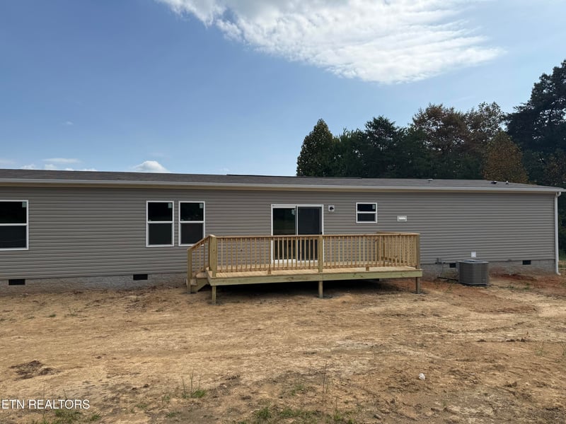1393 Daysville Rd, Rockwood, TN 37854