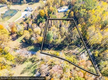 1395 Mountain View Rd, Rockwood, TN 37854