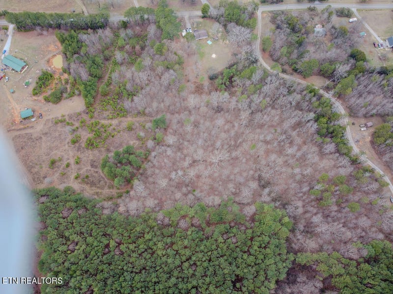 1397 County Road 609, Etowah, TN 37331