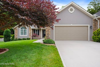 14 Heatherhurst Ct, Crossville, TN 38558