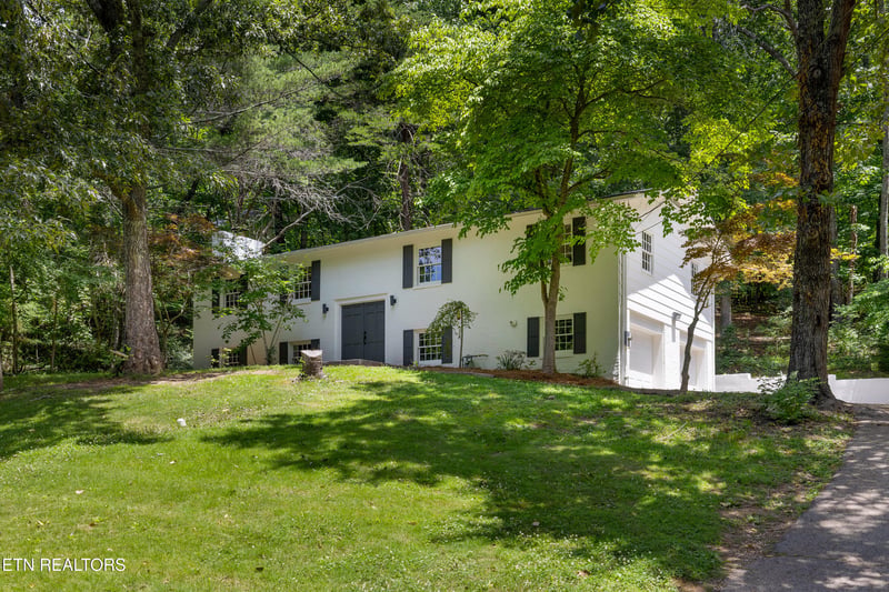 14 Monaco Ln, Oak Ridge, TN 37830
