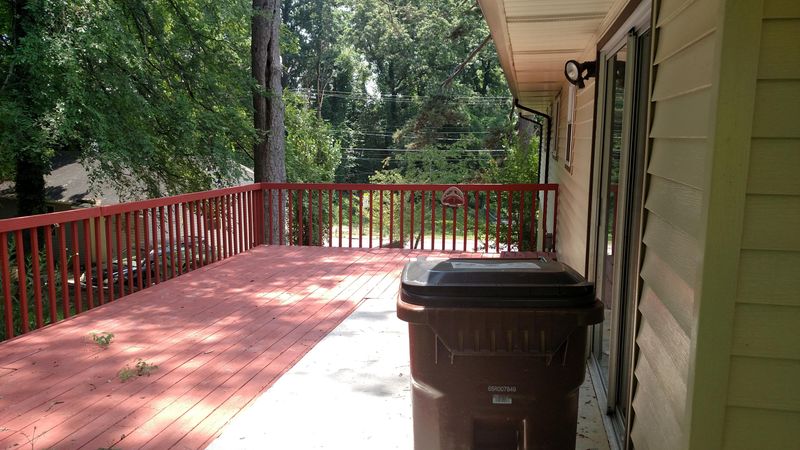 140 Alger Rd, Oak Ridge, TN 37830