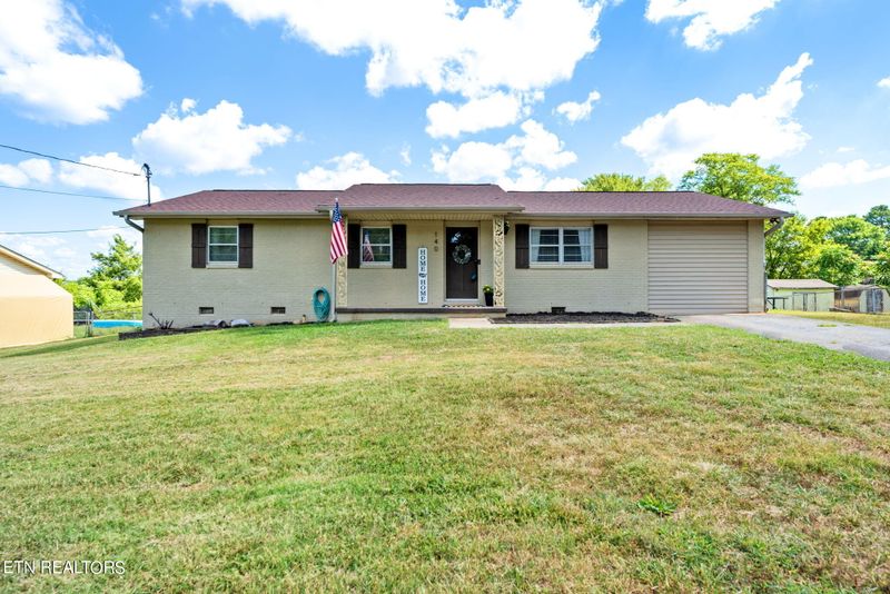 140 Amesbury Rd, Knoxville, TN 37934