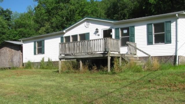 140 Barnhill Ln, Rutledge, TN 37861