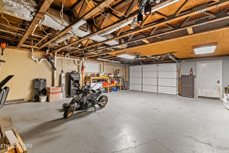 140 Blacksferry Loop, Clinton, TN 37716