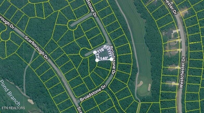 140 Broadstone Dr, Crossville, TN 38558