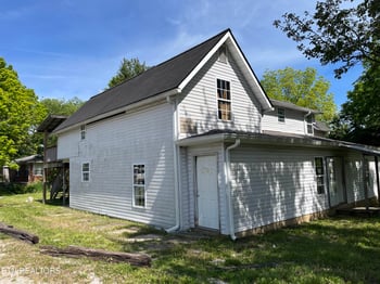 140 Burnett St, Crossville, TN 38555