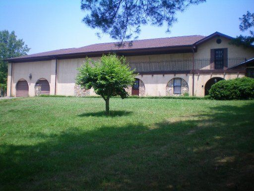 140 Co Rd 532, Etowah, TN 37331
