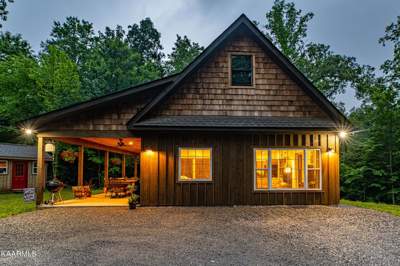140 Collins Gap Rd, Heiskell, TN 37754
