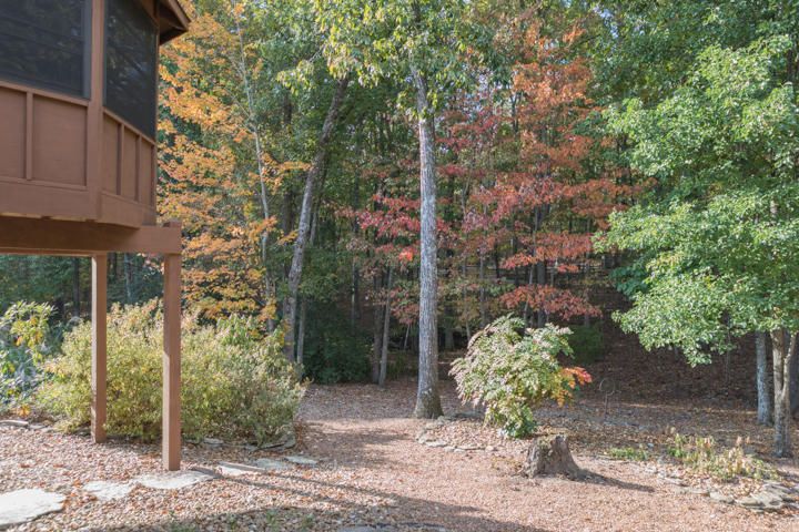 140 Cromwell Ln, Fairfield Glade, TN 38558