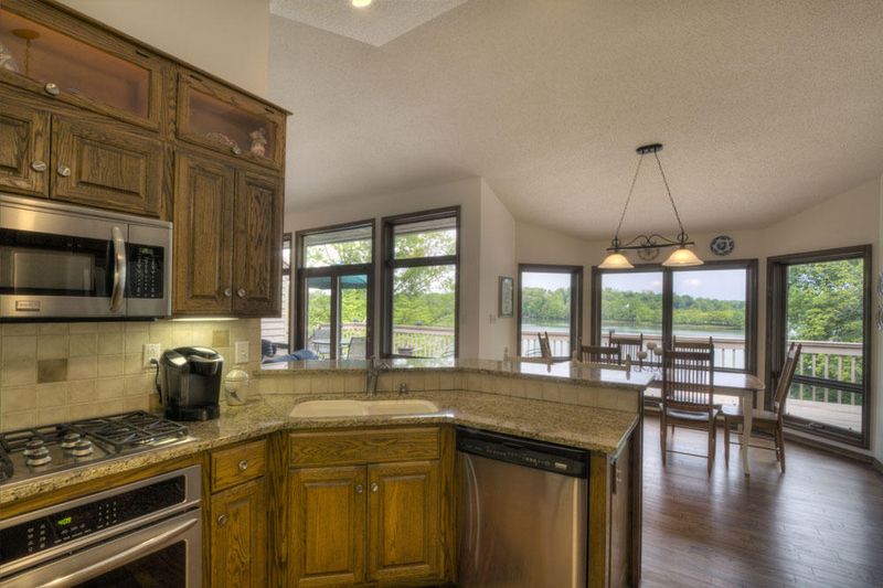 140 Dudala Way, Loudon, TN 37774