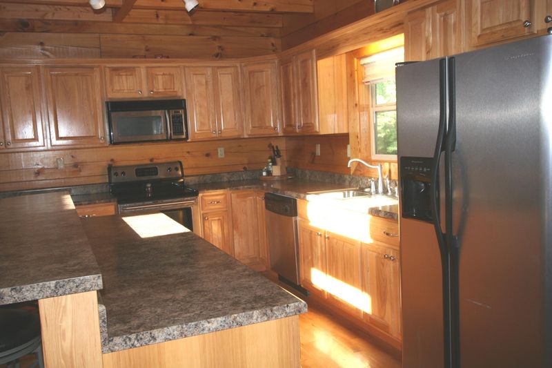 140 Hickory Grove Loop Rd, Madisonville, TN 37354