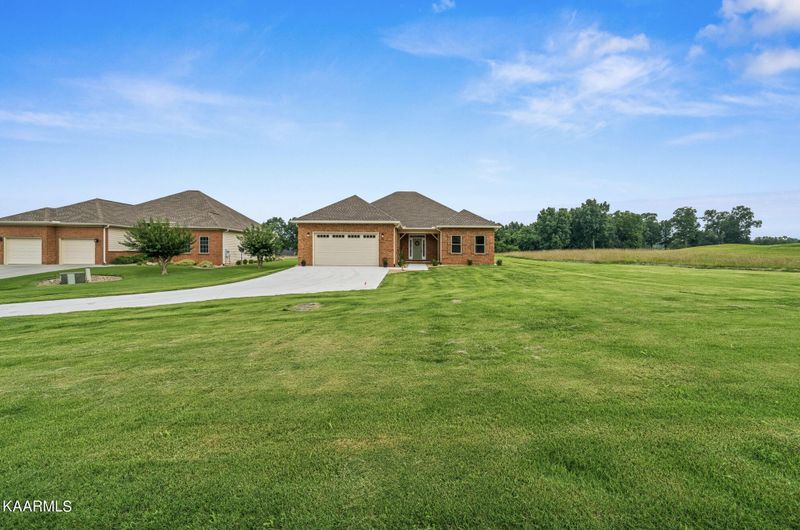 140 Kahite Greens Pl, Vonore, TN 37885