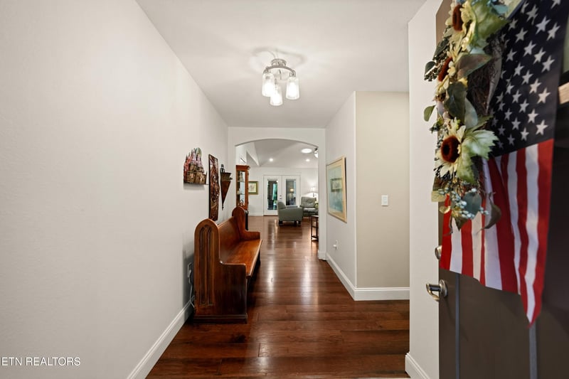 140 Laswell Ln, Crossville, TN 38558