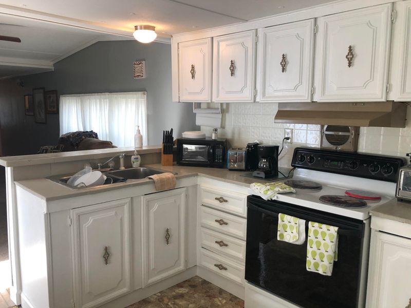 140 Moonview Dr, Lafollette, TN 37766